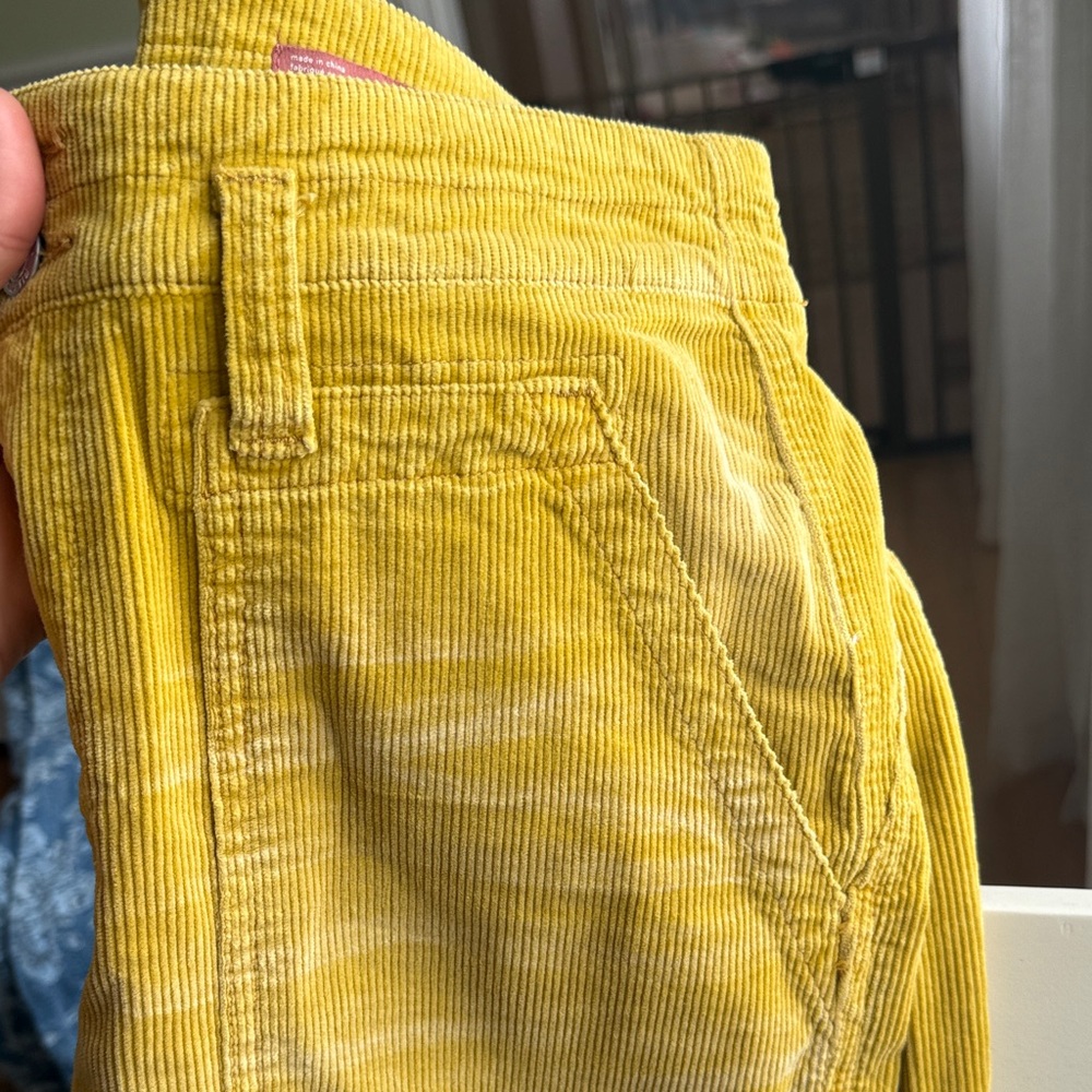 Pilcro Yellow Distressed Cropped Pants - Picture 5 of 5